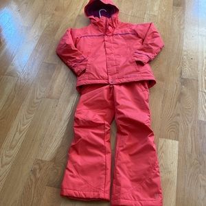 Youth Medium girls Burton jacket and matching Burton snow pants